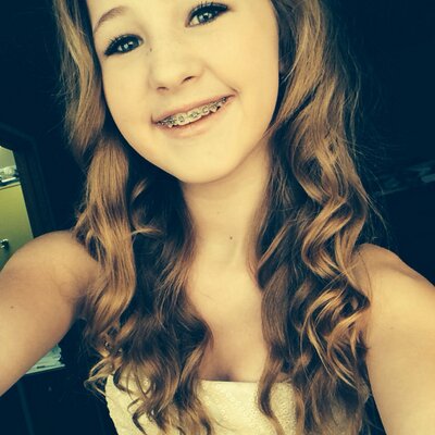 Profile Picture of Amanda Kovats (@mandaa102) on Twitter