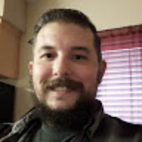 Profile Picture of Sam Castro (@samcastro847) on Poshmark