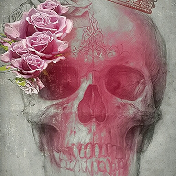 Profile Picture of Tara Reker (@taramdr) on Poshmark