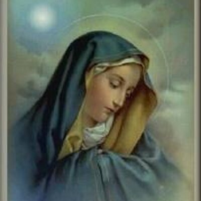 Profile Picture of FLORE (@Flore_Dan) on Twitter