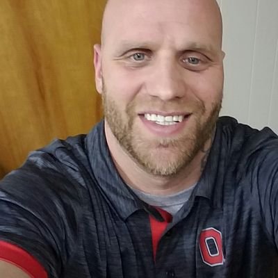 Profile Picture of Dennis Irvin (@Dennisirvin11) on Twitter