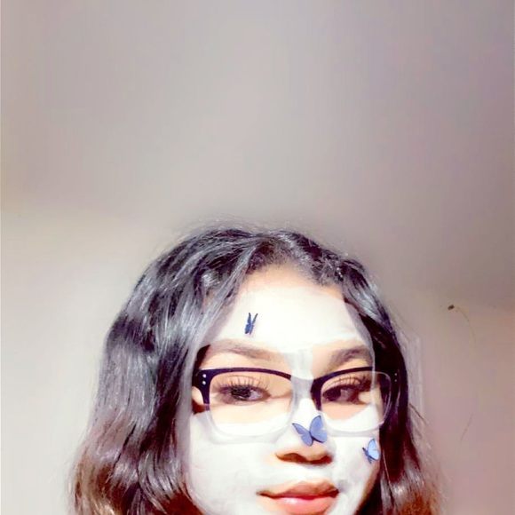 Profile Picture of Mia Gasca (@htx_mia_18) on Poshmark