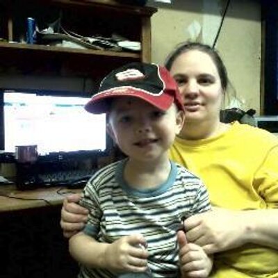 Profile Picture of Crystal Ann Edmonds (@sunshine24240) on Twitter