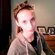 Profile Picture of Savannah Wood (@savannahwood369) on Youtube