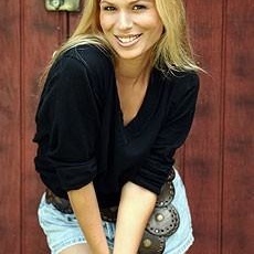 Profile Picture of Monica Albert (@moni_133) on Myspace