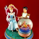 Profile Picture of Sonia García Fernández (@disney.snowglobes.collector) on Instagram