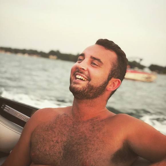 Profile Picture of Tony Bertani (@b3rt4n1) on Poshmark