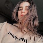 Profile Picture of 𝐌𝐚𝐜𝐤𝐞𝐧𝐳𝐢𝐞 𝐁𝐨𝐲𝐞𝐫. | 𝐟𝐛 𝐨𝐫 𝐮𝐧𝐟 (@shsjajajsn) on Instagram