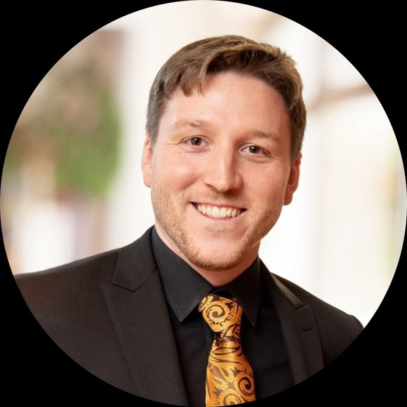 Profile Picture of Matt Baer (@baernecessity) on Poshmark