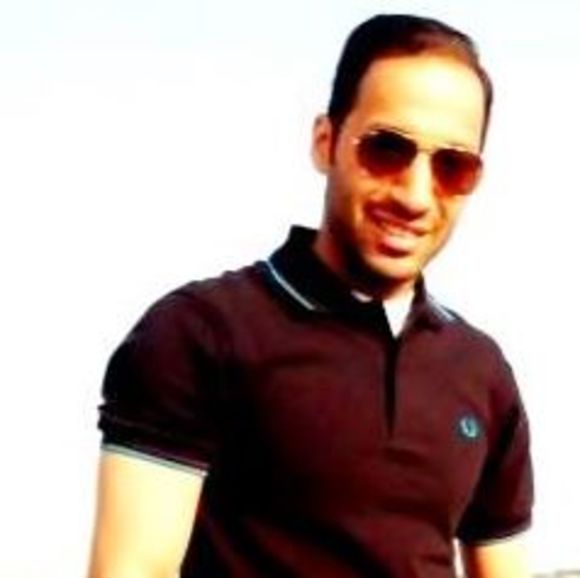 Profile Picture of Wael Al-saeed (@wlwl2002) on Poshmark