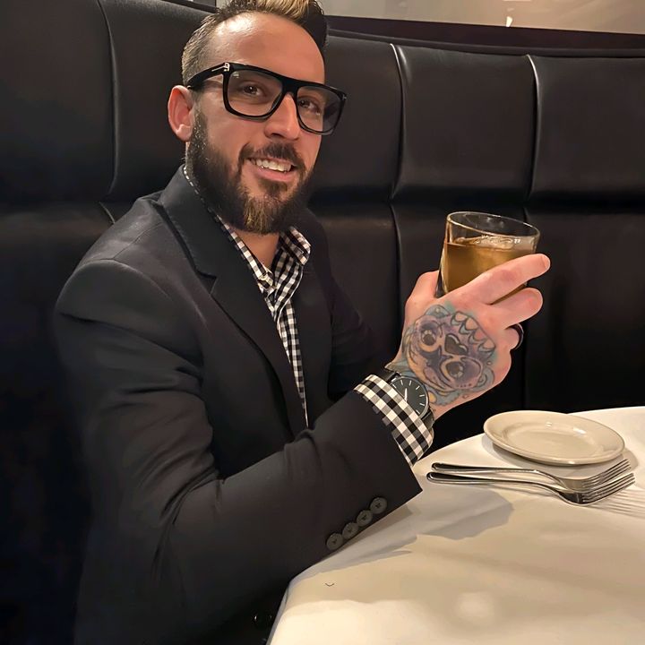 Profile Picture of Brock Downing100 (@mrbloxfam) on Tiktok