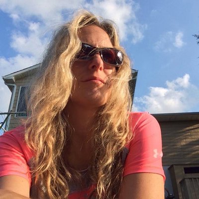 Profile Picture of Deborah Weiner (@debweiner) on Twitter
