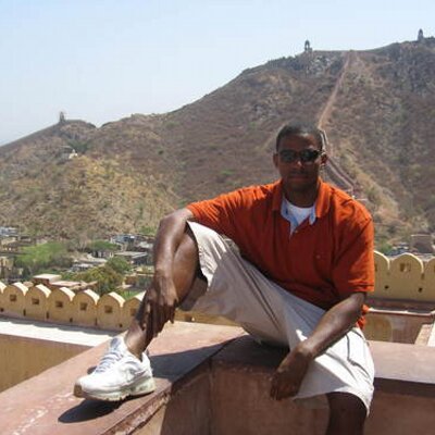 Profile Picture of Cornelius Howard (@Ntwadeluma) on Twitter