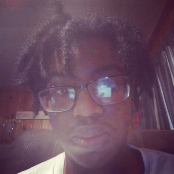 Profile Picture of Dennis Benjamin (@dennisbenjam407) on Poshmark