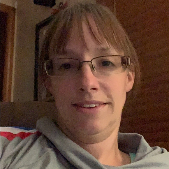 Profile Picture of Christa Oody (@christaoody) on Poshmark