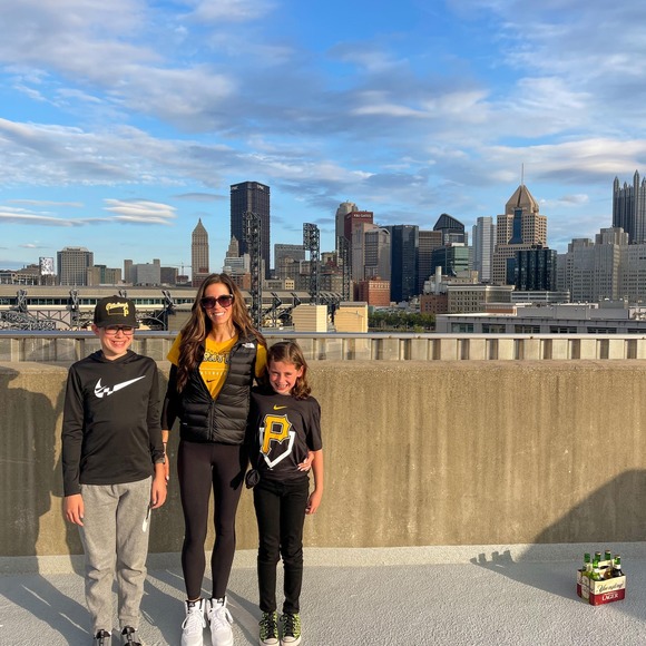 Profile Picture of Amanda Debello masuga (@manda690134) on Poshmark