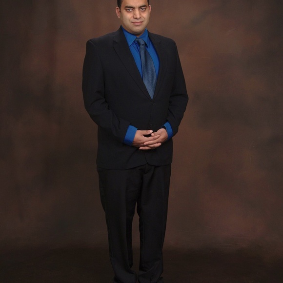 Profile Picture of Neil Chopra (@neil981) on Poshmark