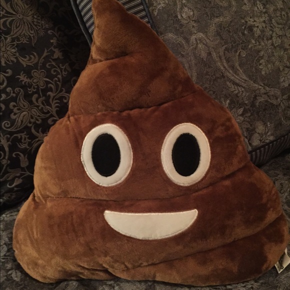 Profile Picture of Paulyne Funk (@pau71) on Poshmark