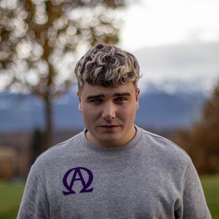 Profile Picture of Aaron SingerSongwriter (@aaron.allcaps) on Facebook