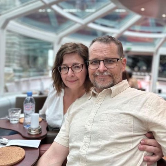 Profile Picture of Arnelle Wishnowski (@arnelle_w) on Poshmark