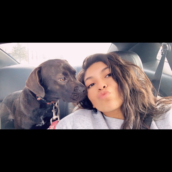 Profile Picture of Ester Ramirez (@esterxxrami) on Poshmark
