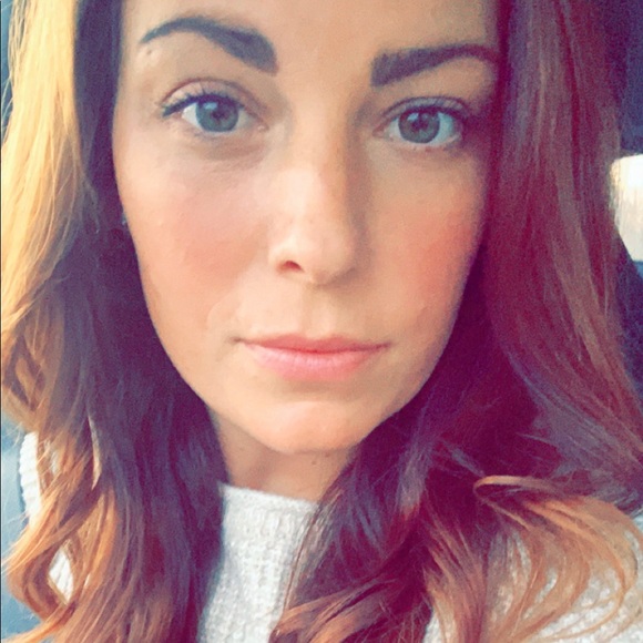 Bri Palmiero - Poshmark Profile Picture of Bri Palmiero (@bpalmiero) on Poshmark