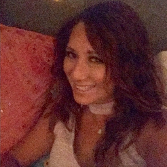 Profile Picture of Patricia Scrivano (@pscrivanony) on Poshmark
