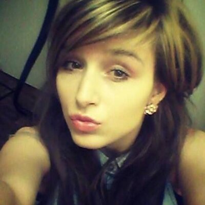 Profile Picture of Eloise Page Budd (@eloise_paige) on Twitter