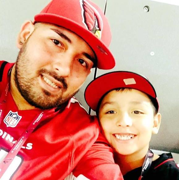 Profile Picture of Daniel Rivas (@djdrivas) on Poshmark