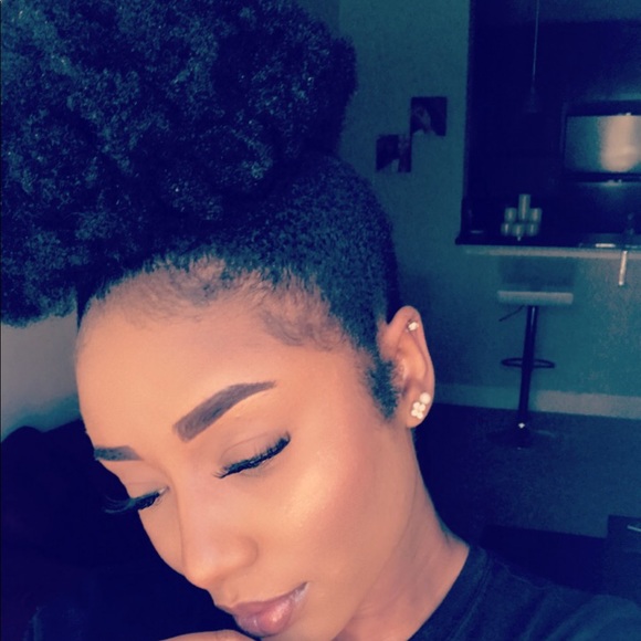 Profile Picture of Amaoge Umeokafor (@_kene_) on Poshmark
