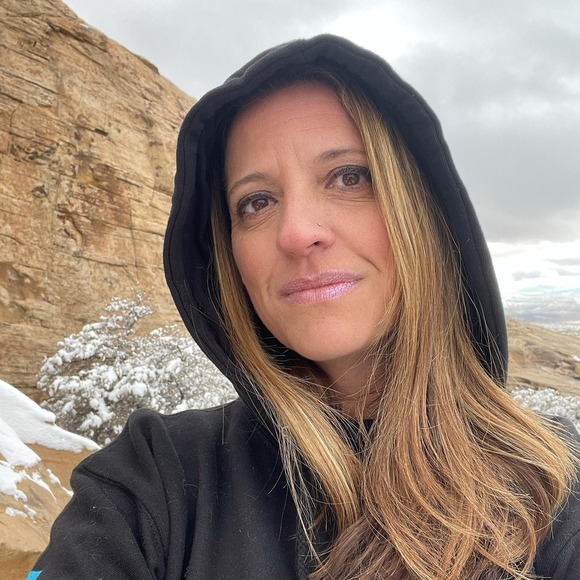 Profile Picture of Christy Fordham (@christyfordham) on Poshmark