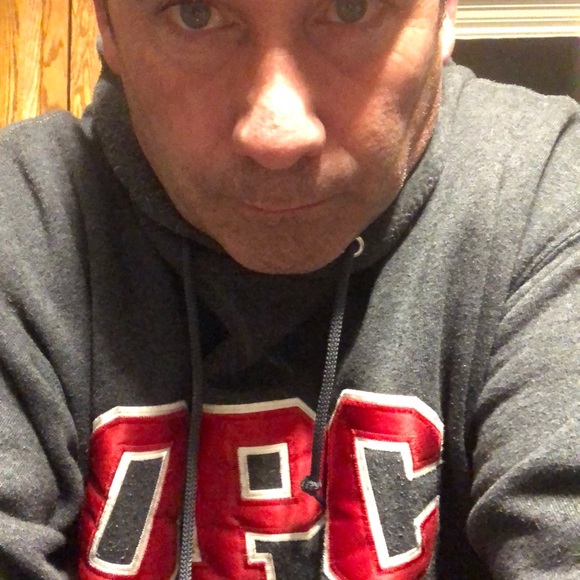 Profile Picture of Sean Keogan (@seankeogan) on Poshmark