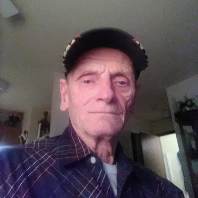 Profile Picture of Robert Remick (@RobertRemick5) on Twitter