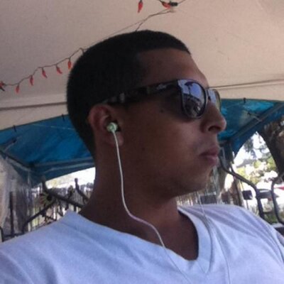 Profile Picture of Alejandro Valladares (@seahandro) on Twitter