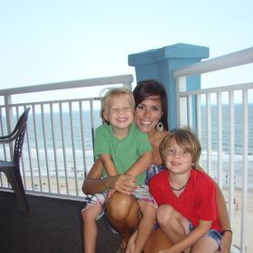 Profile Picture of christina ellis (@cmellis) on Pinterest