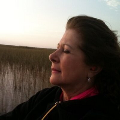 Profile Picture of Beatriz Arboleda (@bearhoy13) on Twitter