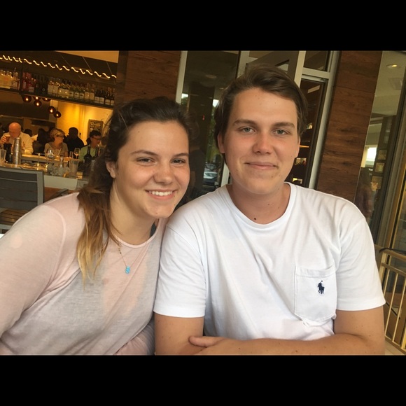 Profile Picture of Juliana Grilo (@jgrilo) on Poshmark