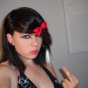 Profile Picture of Cassandra Boyle (@lucky_ice_girl) on Myspace