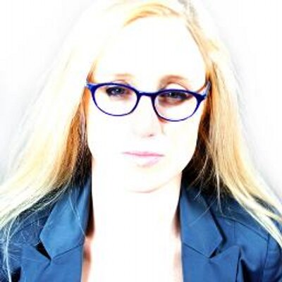 Profile Picture of Rachel Lewis (@socmarketers) on Twitter