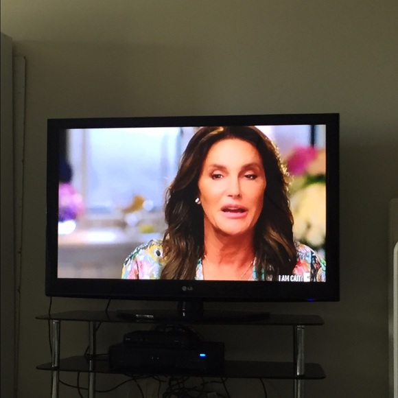 Profile Picture of Habshe Hehehe (@jabsije) on Poshmark