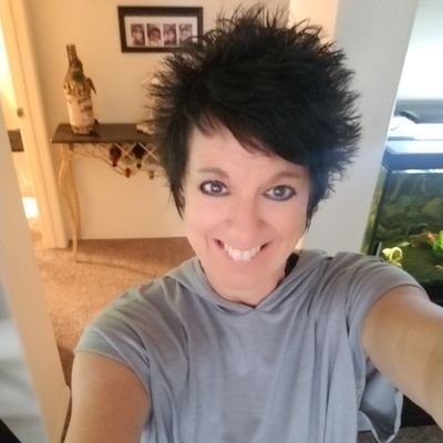 Profile Picture of Kim Albers (@kimalbers12) on Twitter