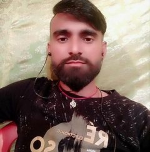 Profile Picture of Kuldeep singh Kuldeep singh (@shigkuldep745) on Poshmark