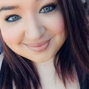 Profile Picture of Tori Cook (@tortorcook) on Youtube