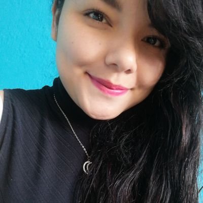 Profile Picture of Paloma Diane Santana (@PalomaDiane) on Twitter