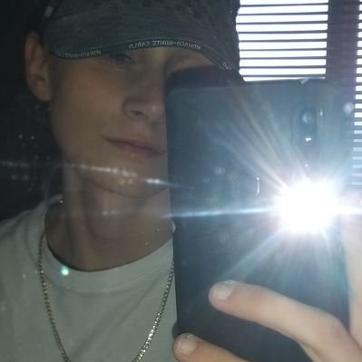 Profile Picture of Courtney Lea Maddison (@SketchyCzl) on Twitter