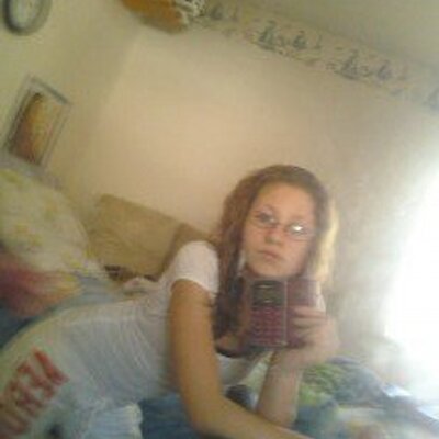 Profile Picture of Cynthia Kuntz (@bOyLoVeR345) on Twitter