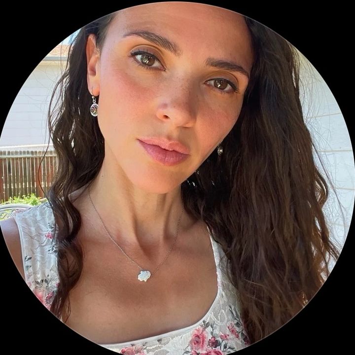Profile Picture of Caroline (@moon_.mountain_mystic) on Tiktok