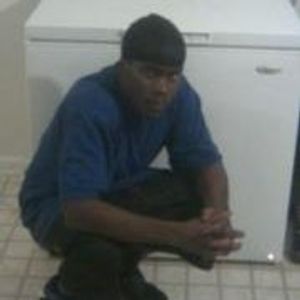 Profile Picture of Emanuel Henry (@saltysnacks) on Myspace