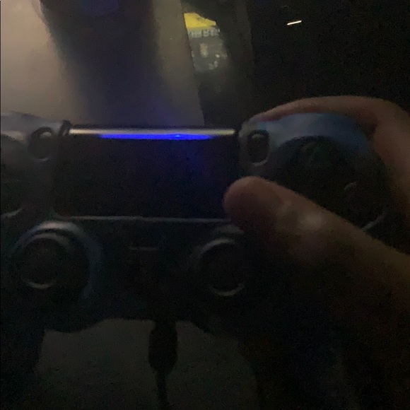 Profile Picture of Eric Williams (@jamestogood) on Poshmark