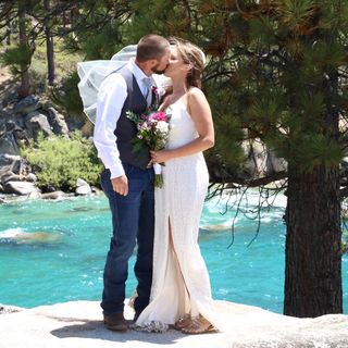 Profile Picture of Savannah Drew (@savannah.drew.5) on Facebook